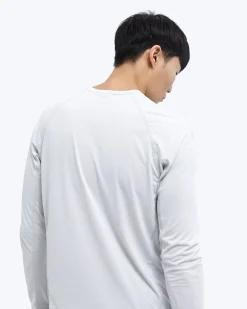 Deltapeak™ 90 Training Long Sleeve