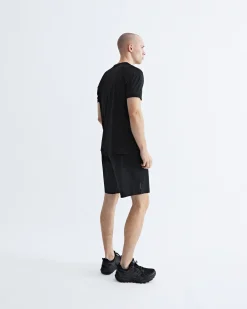 Deltapeak™ 90 Training Shirt