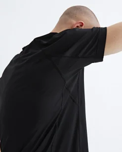 Deltapeak™ 90 Training Shirt