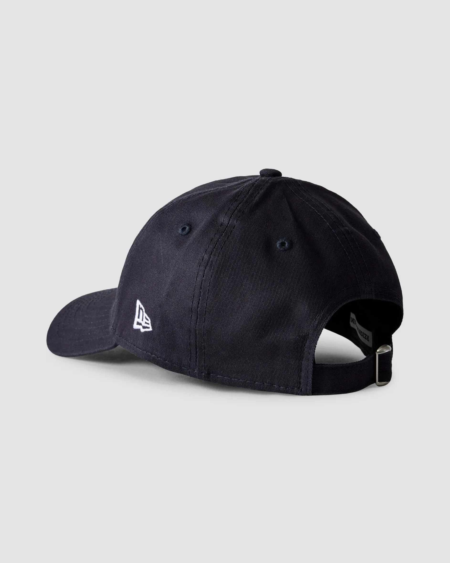 New Era 9Twenty Crest Cap